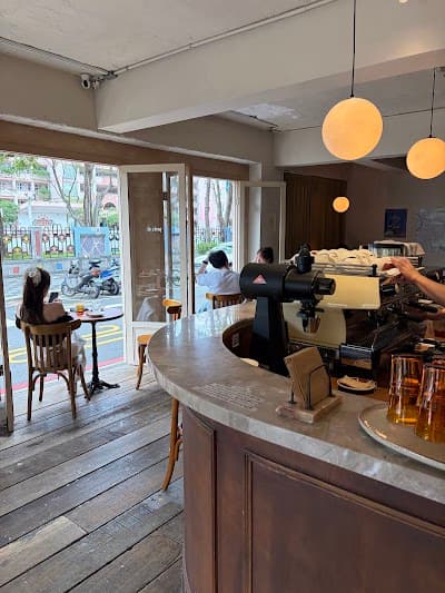 Le Cinq coffee
