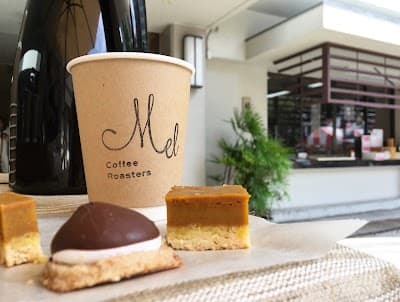 Mel Coffee Roasters atmosphere