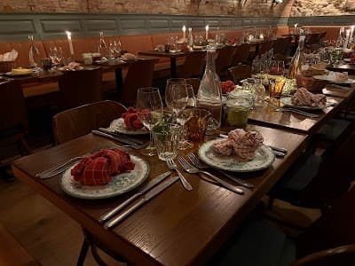 FIKA & WINE coffee