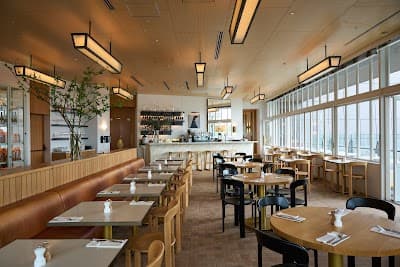 Interior of bills Omotesando in Jingūmae