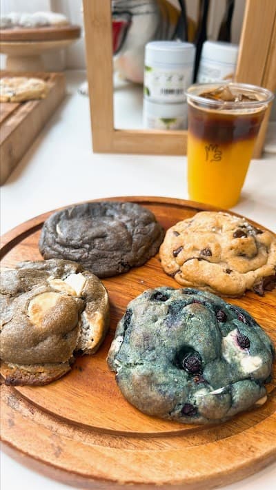 Minicafé Île Saint-Louis - coffeeshop, matcha and cookies coffee