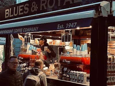 Interior of Blues & Royals | Artisan Coffee and Fresh Juices in London WC2N 6NS