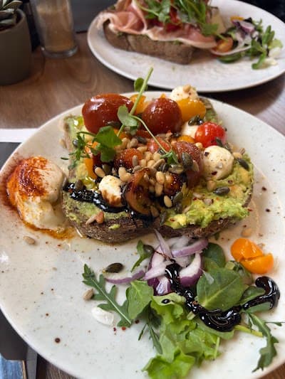 Moods Coffee & Brunch atmosphere