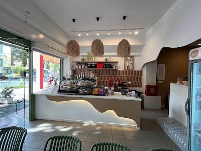 Interior of Daily cup athens specialty Coffee in Athina 104 35