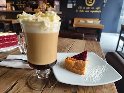 La Casa Del Café Artesanal coffee