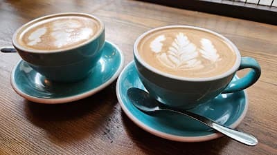 200 Degrees Coffee Shop & Barista School atmosphere