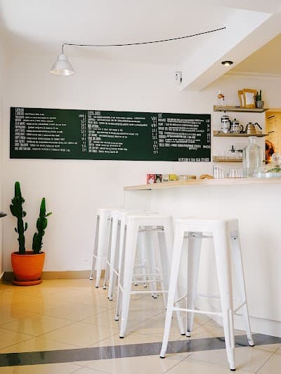 Interior of Copenhagen Coffee Lab & Bakery in -192 Lisboa