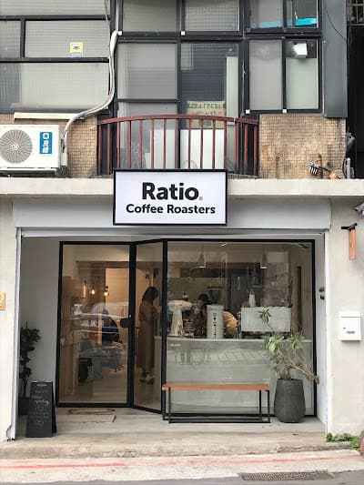 Ratio Coffee Roasters atmosphere