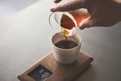 Interior of Leaves Coffee Roasters in Tokyo 130-0004