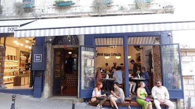 Interior of World House Coffee Co. in Beyoğlu/İstanbul