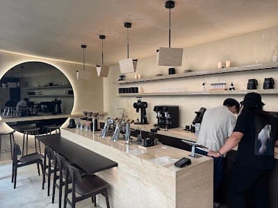 KANSO COFFEE LAB atmosphere
