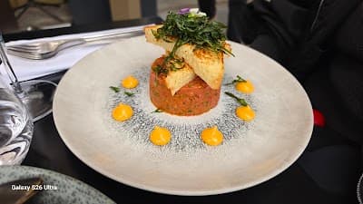 Guesthouse Vienna / Brasserie & Bakery atmosphere