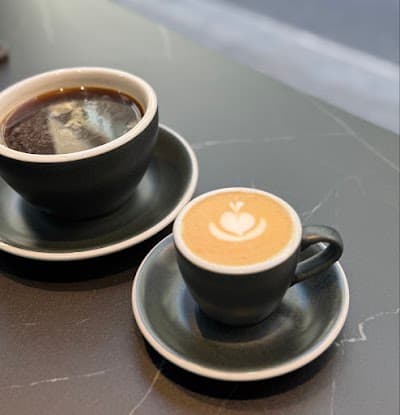 The Madness Speciality Coffee Shop atmosphere
