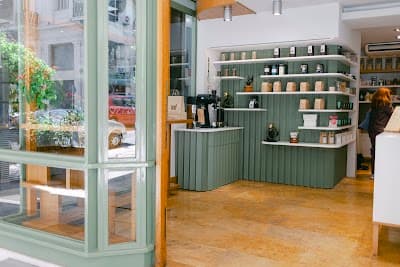 Interior of Taf Coffee in Athina 106 78