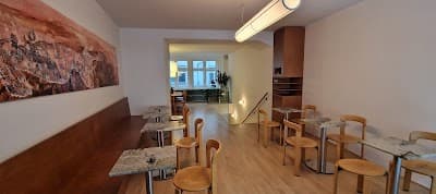 Interior of Jonas Reindl Coffee Roasters in Wien