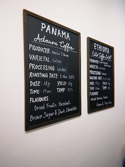 oma Coffee Roaster atmosphere
