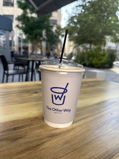 The OtherWAY Makariou , Nicosia atmosphere