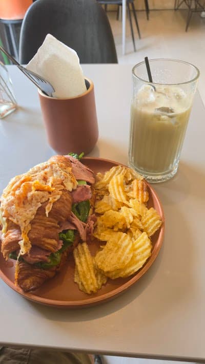 Nomad Café coffee