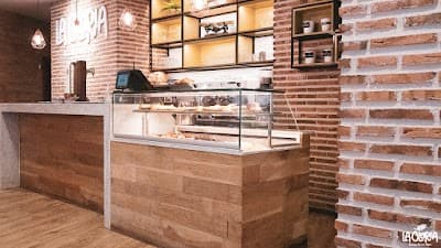 Interior of La Gloria in Valladolid