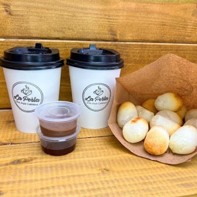 La Perla Take Away atmosphere