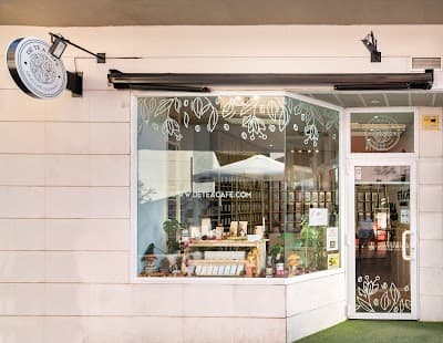 Interior of De Té a Café in Majadahonda